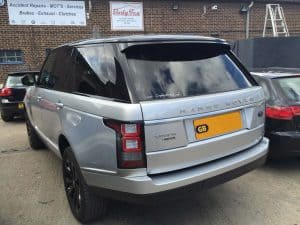 Range Rover Vogue Silver To Black Roof Repaint